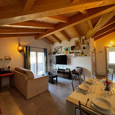 Casa Lello - Larihome A88 Daire